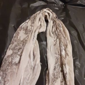 Brown and Tan Scarf